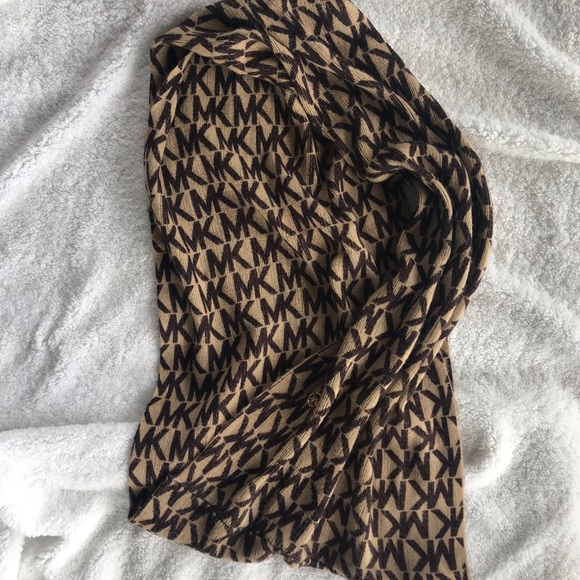 Michael Kors Signature Print Gold Logo Infinity Scarf - Picture 4 of 4